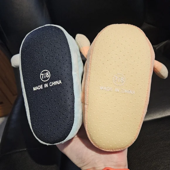 NWOT Toddler Bluey And Bingo Slippers (7/8t) - Picture 3 of 3